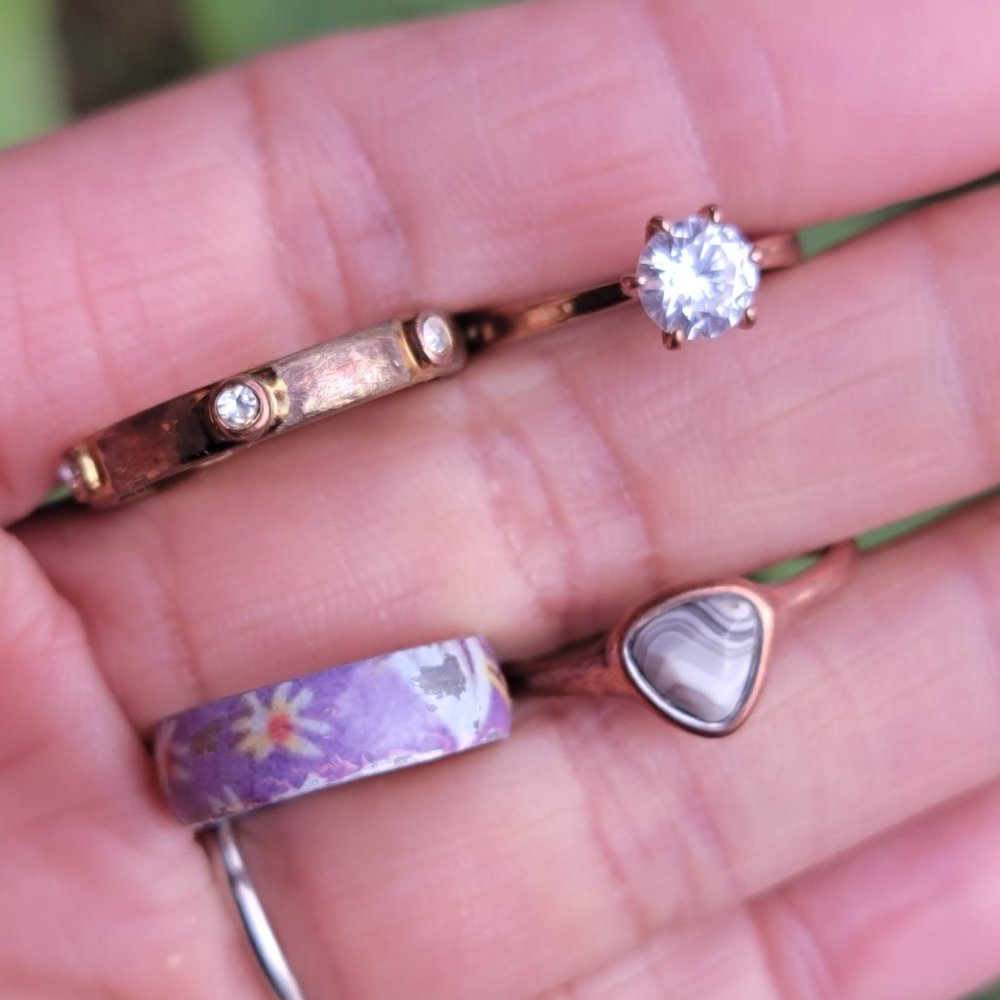 Vintage and modern 4 ring bundle set lot